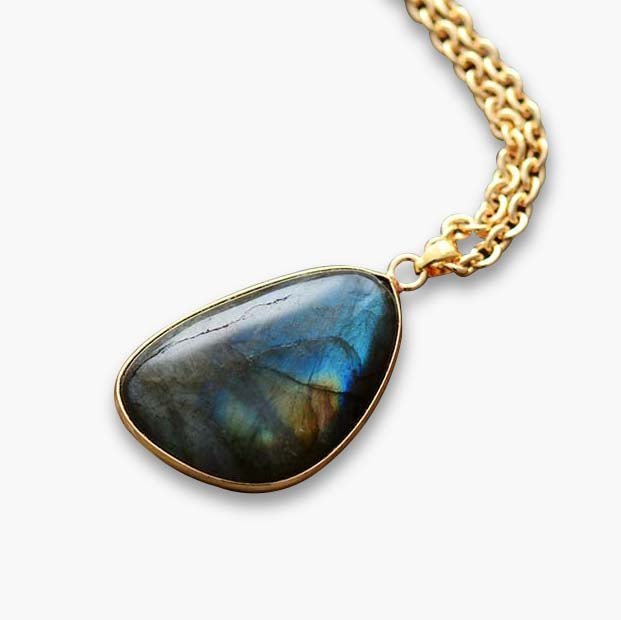 Natural Labradorite Pendant Necklace - Cape Diablo